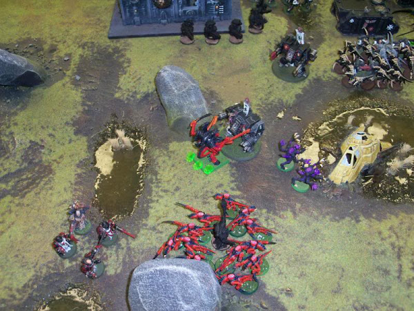 Tyranids vs Space Marines