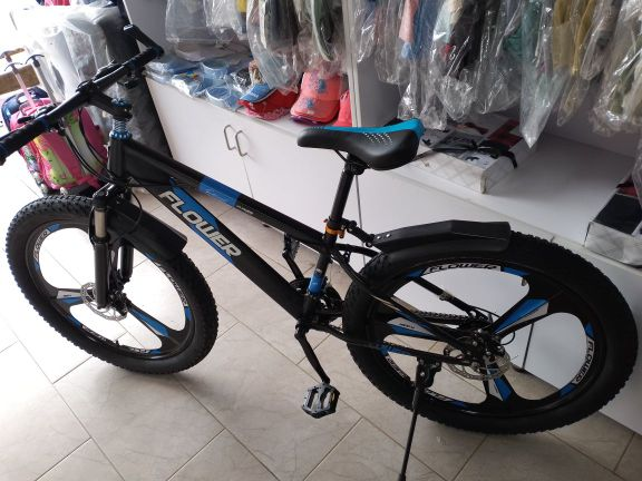 The Rising Issue of Cheap Chinese Bikes: Breaking in Less than 3 Months #Rwanda #RwOT