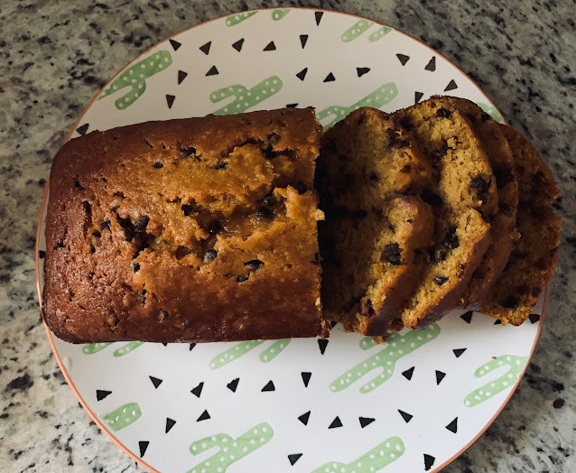 pumpkin-bread-chocolate-chip-easy-holiday-baking-recipe