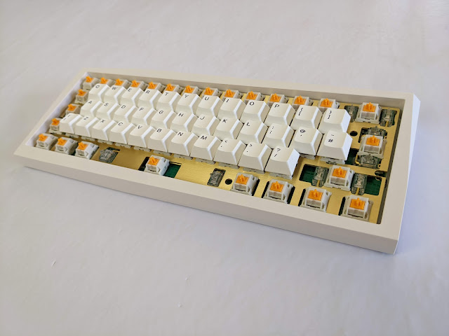 Glorious GPBT keycaps - teclado custom