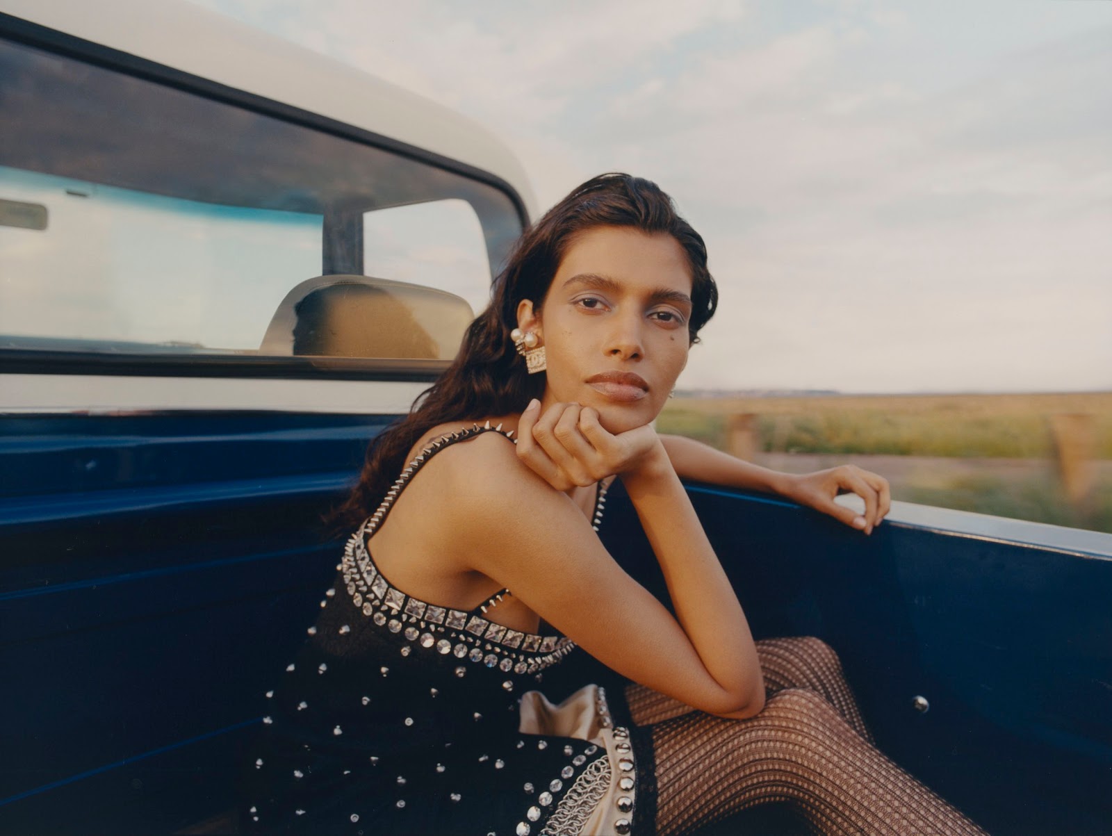 SMILE: Pooja Mor in Vogue Polska November 2021 by Maya Skelton