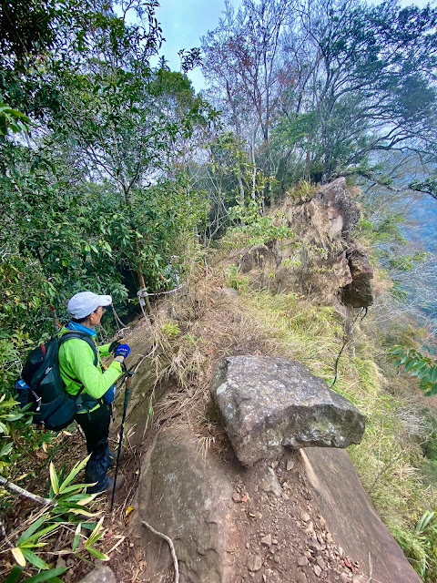 司令山下山