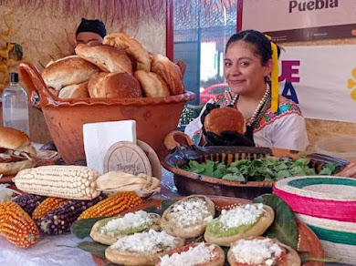 Promueve gobierno estatal cocina poblana en Foro Mundial de Gastronomía