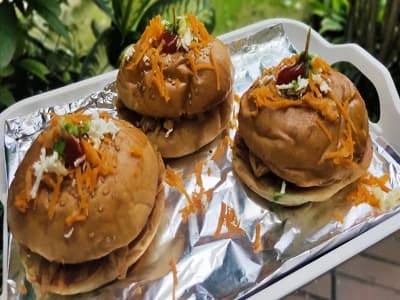 Paneer Burger Recipe In Hindi