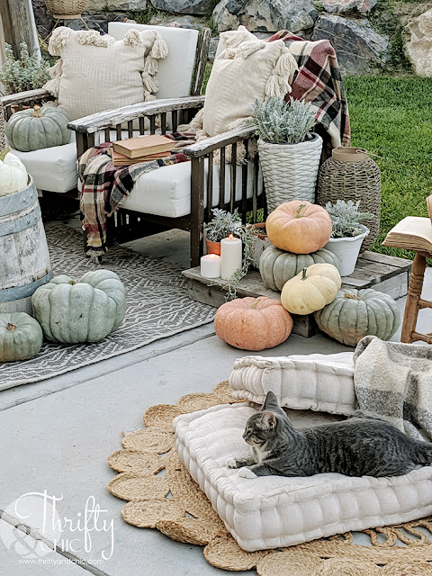 Outdoor fall decor, fall patio decor, fall decor, fall porch decorating ideas, fall decor ideas for the home, patio decorating ideas, patio lights string, patio ideas