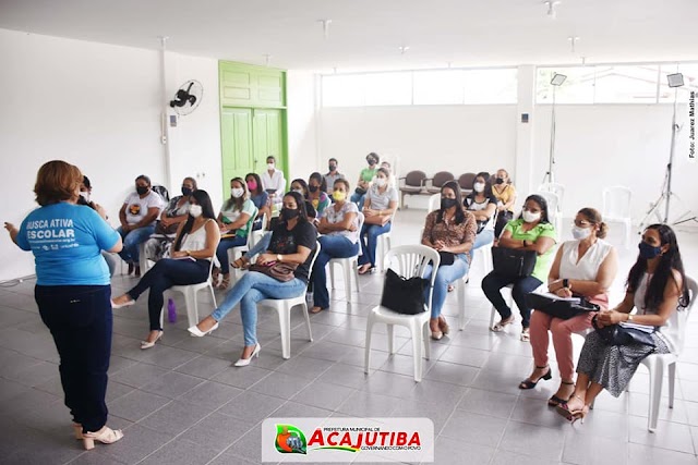 Em Acajutiba, secretaria de educação realiza reunião Intersetorial para discutir evasão escolar