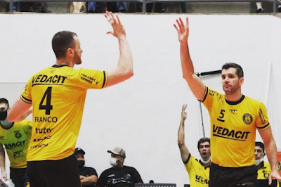 Vedacit Vôlei Guarulhos comemora