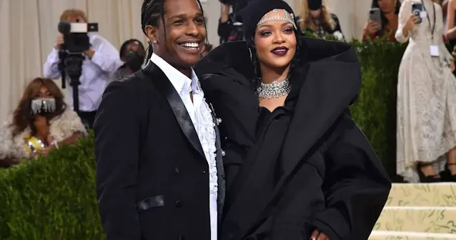 Fã emociona-se ao conhecer Rihanna e ASAP Rocky