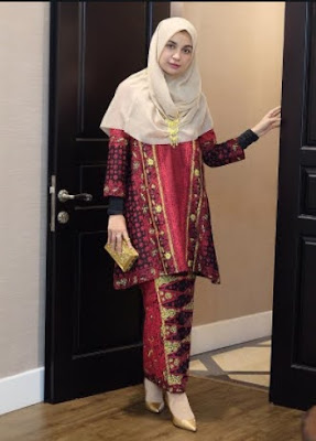 Gamis batik modern kombinasi