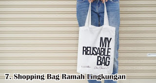 Shopping Bag Ramah Lingkungan merupakan salah satu rekomendasi kado natal terbaik untuk rekan kerja