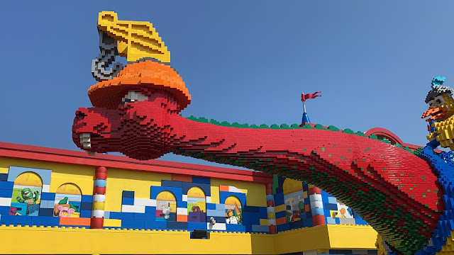 Lego Dinosaur Legoland New York Statue