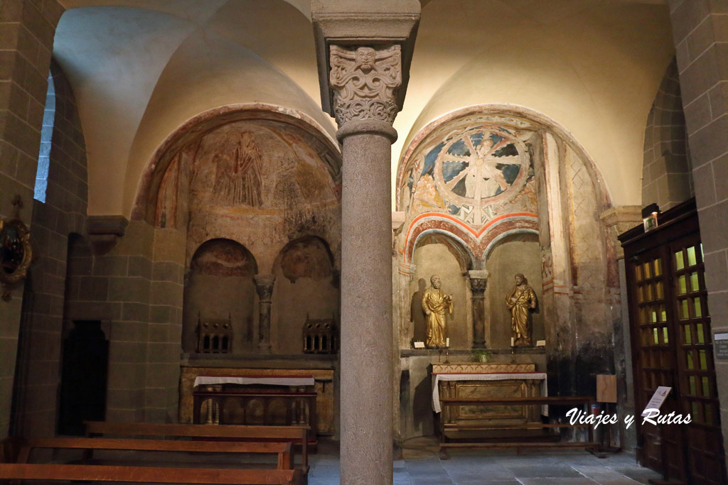 Interior de la Catedral de Le Puy en Velay