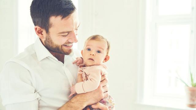 35 की उम्र तक पिता बनने के होते हैं कुछ बड़े फायदे, जानिए वजह