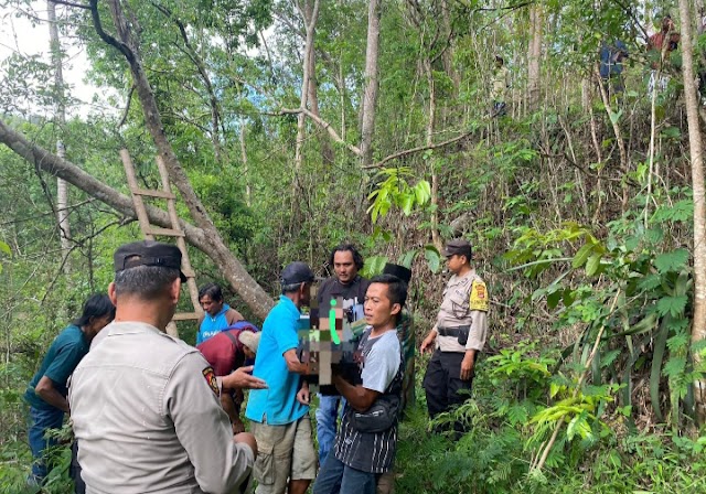 Seorang Remaja Warga Patuk Di Temukan Gantung Diri di Pohon Akasia