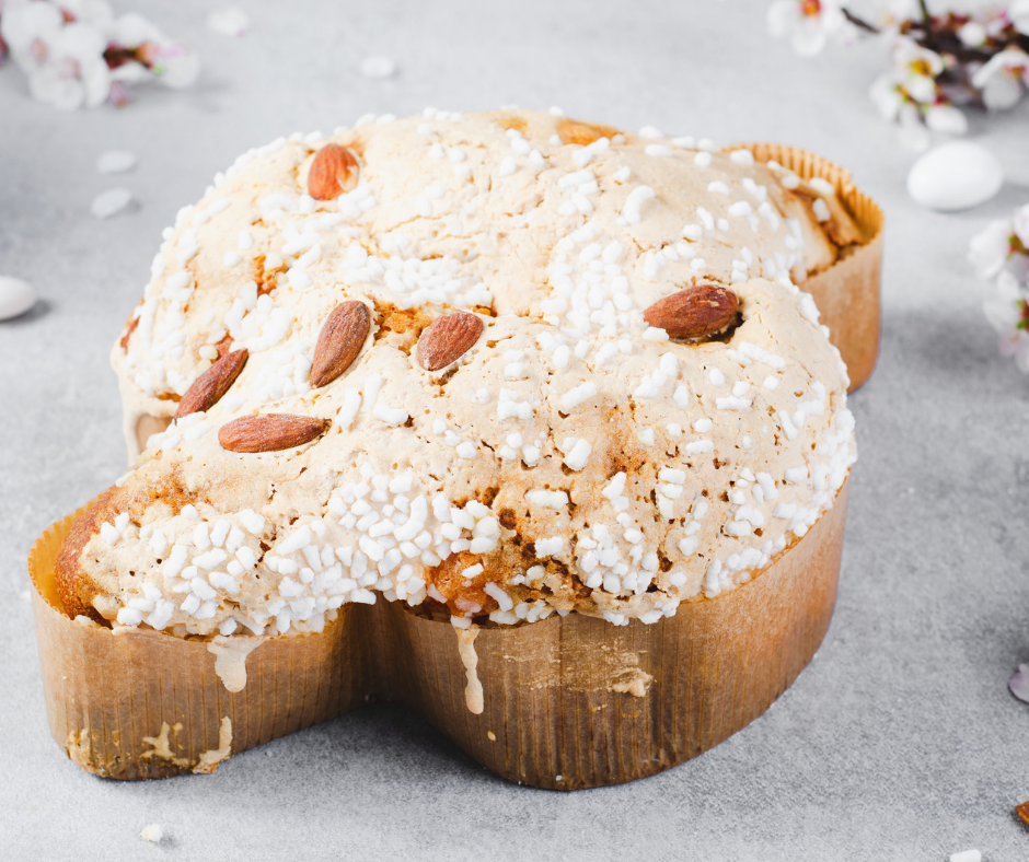 TORTA DI ALBUMI E MARMELLATA NELL'IMPASTO