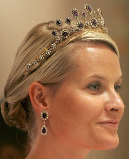 amethyst necklace tiara queen sonja norway crown princess mette marit