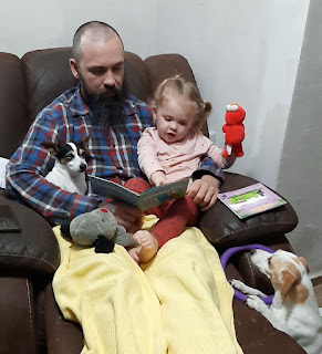 Bed time story with an audience