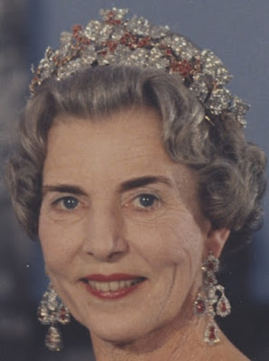 ruby parure tiara denmark queen desiree sweden crown princess mary ingrid