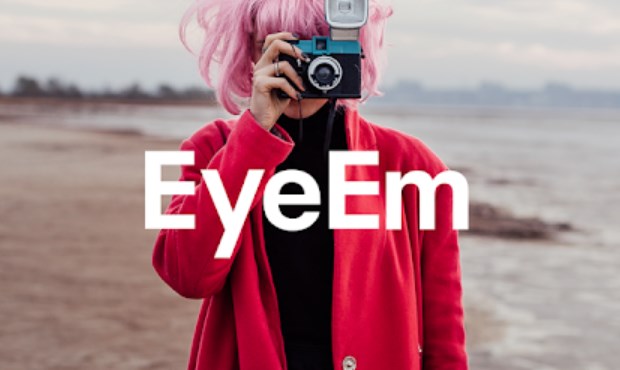 Aplikasi Penghasil Uang EyeEM