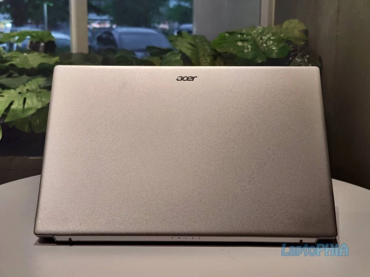 Review Acer Swift Go 14 SFG14-41 R72E