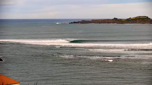 🎄 Christmas Day DELIVERS firing surf to MUNDAKA surfers