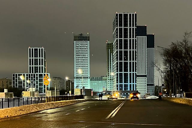 Аминьевское шоссе, 1-й Очаковский путепровод, строящийся жилой комплекс «Вестердам» (бывшая территория совхоза «Матвеевский»), строительная площадка ТПУ «Аминьевское шоссе»