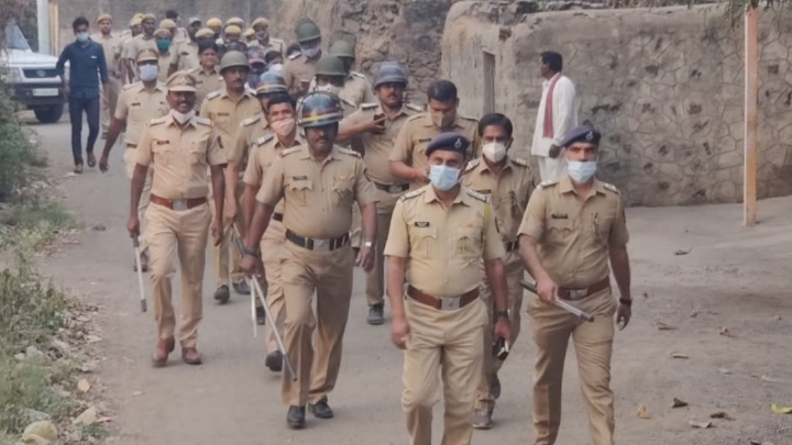 Pandharpur taluka police station, road march, shivshahi news, khardi,