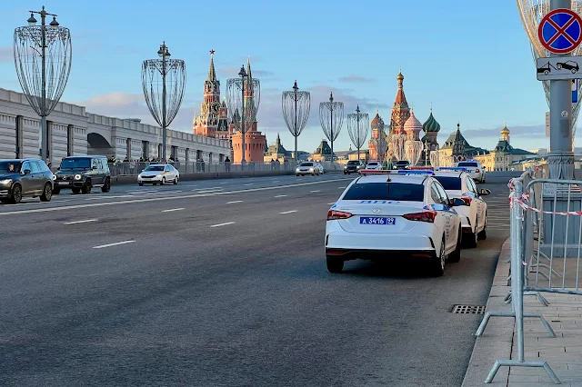 перекрытый Большой Москворецкий мост, полиция