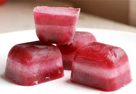 Striped Ice Cubes: A Fun and Fruity Summer Treat