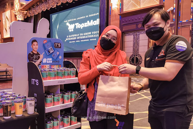 Majlis Pelancaran Dan Perlantikan Duta Kempen TopzMall 2022 CNY Goods