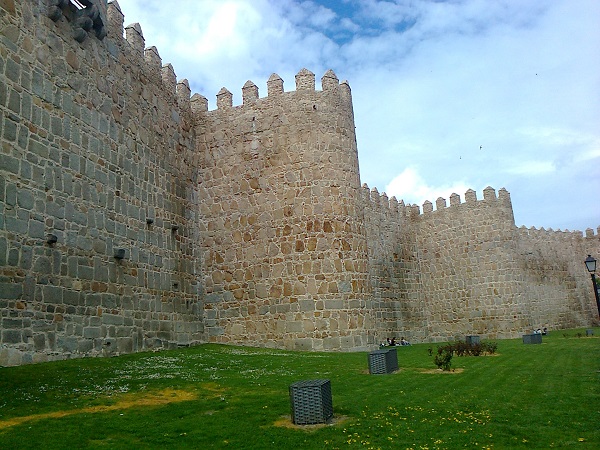 LA MURALLA DE ÁVILA