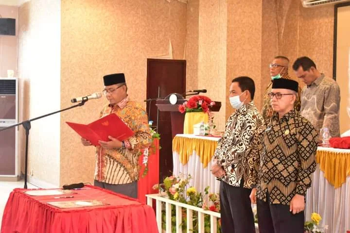 Bupati Simeulue Erhas Kembali Melantik Sejumlah Pejabat Administrator