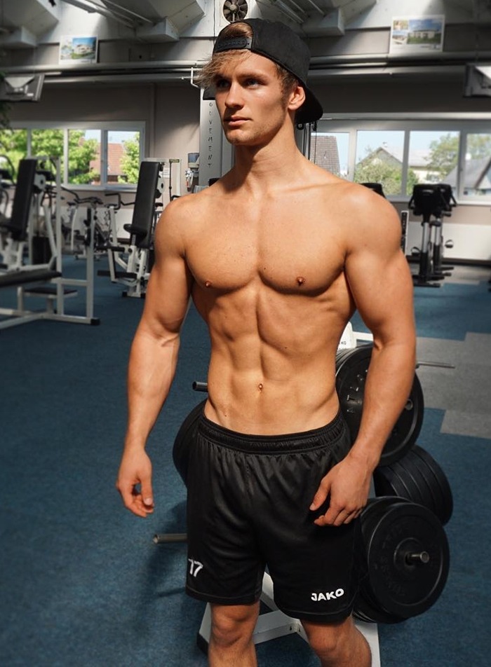 handsome-hot-skinny-fit-gym-dude