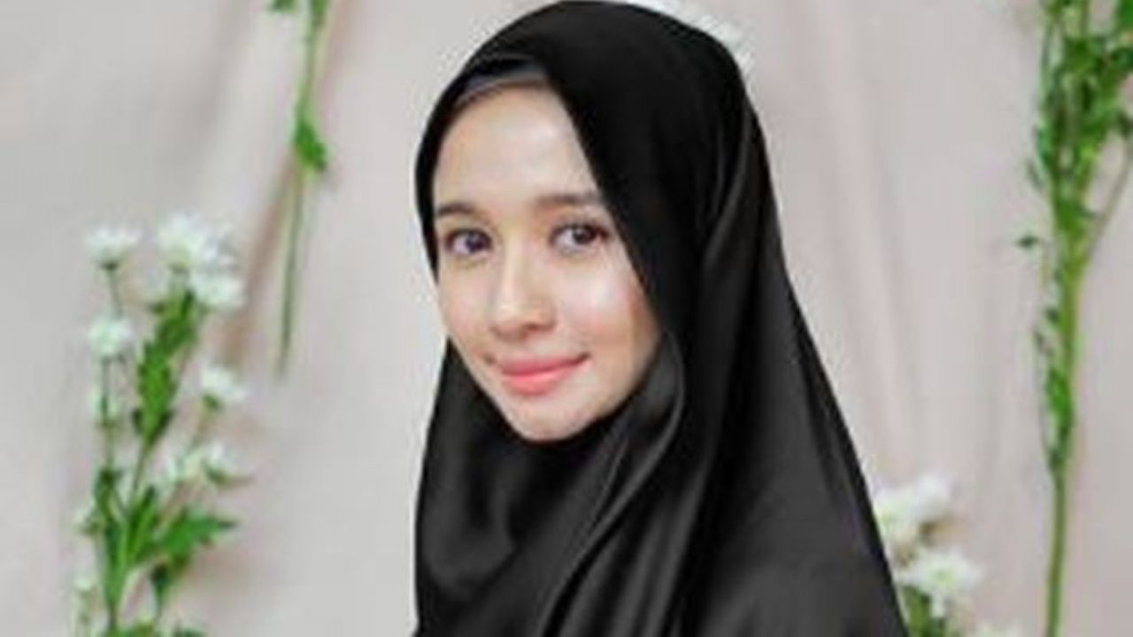 Beda Jauh dengan Engku Emran yang Lagi Enak-enakan dengan Istri Baru, Resmi Cerai dari Pengusaha Kaya Laudya Cynthia Bella Kini Harus Kembali Lalukan Ini Demi Menyambung Hidup, Terpaksa Kerja?