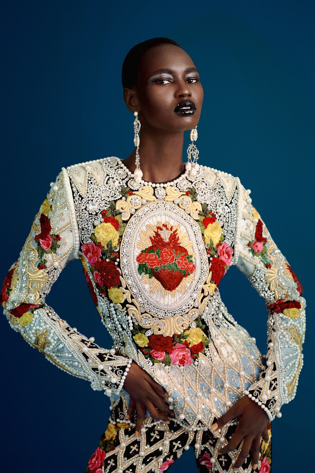 SMILE: Vogue Global Glamour in Vogue UK November 2021 by Rasharn Agyemang