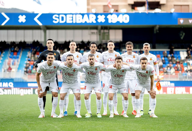 R. C. D. MALLORCA. Temporada 2021-22. Leo Román, Franco Russo, Mboula, Josep Gayá, Abdón Prats, Salva Sevilla. Joan Sastre, Sedlar, Dani Rodríguez, Llabrés, Brian Oliván. S. D. EIBAR 1 R. C. D. MALLORCA 2 Miércoles 05/01/2022, 16:00 horas. Copa del Rey, dieciseisavos de final, partido único. Eibar, Guipúzcoa, estadio de Ipurúa