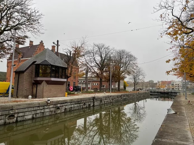 В начале следующего года компания De Vlaamse Waterweg проведет реконструкцию шлюза Толхёйс, расположенного в городе Гент.