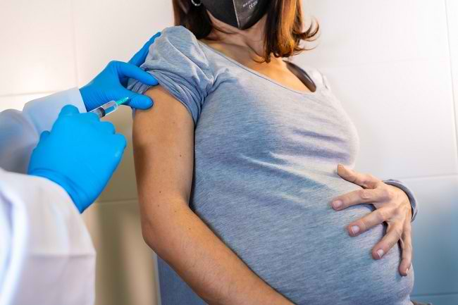 Vacinas Covid causam abortos espontâneos, natimortos, crescimento fetal anormal e outros problemas em mães grávidas - estudo