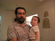 Daniel Ariza Díaz con su hijo Uriel