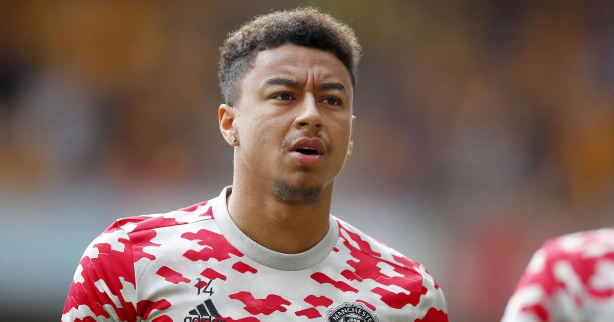 Manchester United offer Jesse Lingard to Barcelona