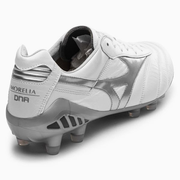 Mizuno Morelia DNA 'Pre-Future' Boots Released - Morelia x Morelia