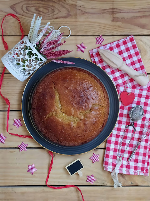 Receta de bizcocho de mermelada de naranja amarga y chocolate. Desayuno, merienda, postre, aprovechamiento, tierno, jugoso, esponjoso, con horno, Cuca