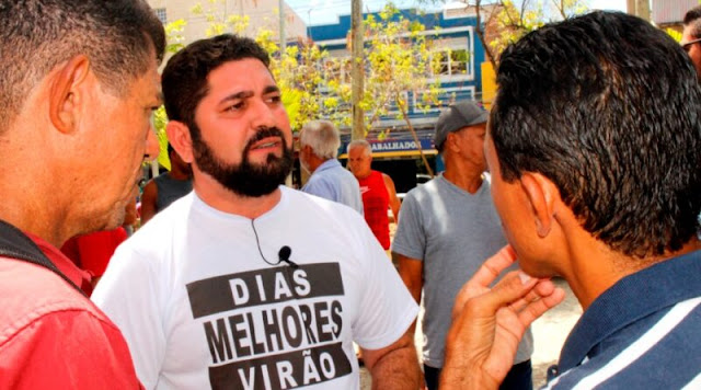 Líder da oposição em Jaboatão, Daniel Alves, cobra do prefeito Anderson Ferreira o reajuste do salário dos professores da rede municipal