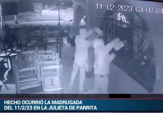 Costa Rica: Buscan a sujetos que incendiaron restaurante en Parrita