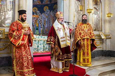 Με λαμπρότητα και εκκλησιαστική μεγαλοπρέπεια εορτάσθηκε η Γέννηση του Χριστού στην Ιερά Μητρόπολη Μεσσηνίας