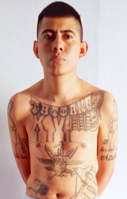 El Salvador: Atrapan a alias «Burro» afuera del penal y lo meten a la cárcel por pandillero