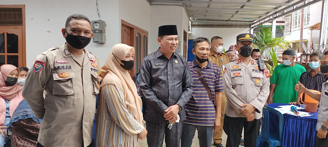 Ketua DPRD Kota Palembang Hadiri Pelaksanaan Vaksinasi Covid -19 di RT 57 Panca Usaha