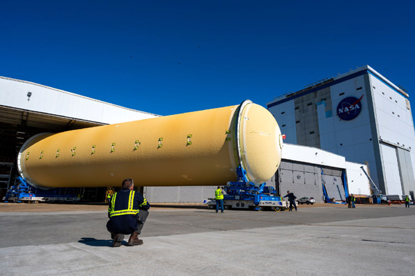 The liquid hydrogen tank for the Space Launch System's core stage booster for Artemis 2 is about to be transported to the Michoud Assembly Facility's vertical assembly area to be mated with the booster's forward join...on January 30, 2022.