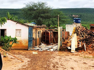 Após fortes chuvas, cerca de 45 famílias de Ibipeba estão desabrigadas