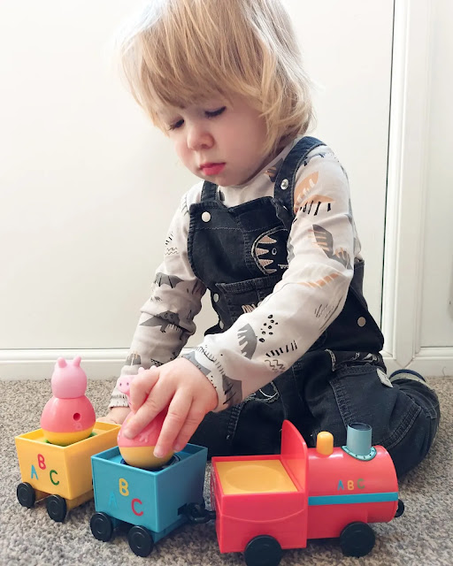 Peppa Pig Weebles train